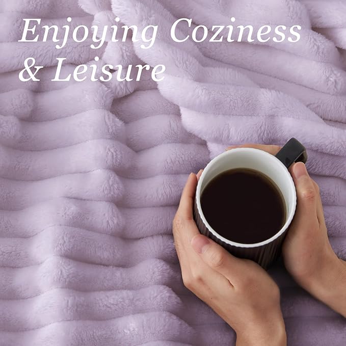 BEDELITE Fleece Throw Blanket for Couch - Image 4