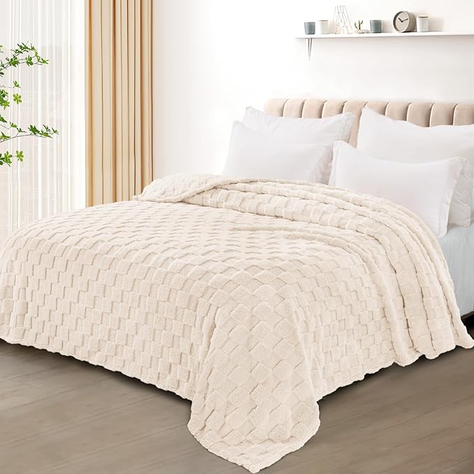 Exclusivo Mezcla King Size Flannel Fleece Blanket, Super Soft and Warm - Image 2