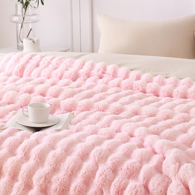 COOVA Faux Fur Throw Blanket for Couch, Cozy Soft and Fuzzy Plush Rabbit Fur - Image 3