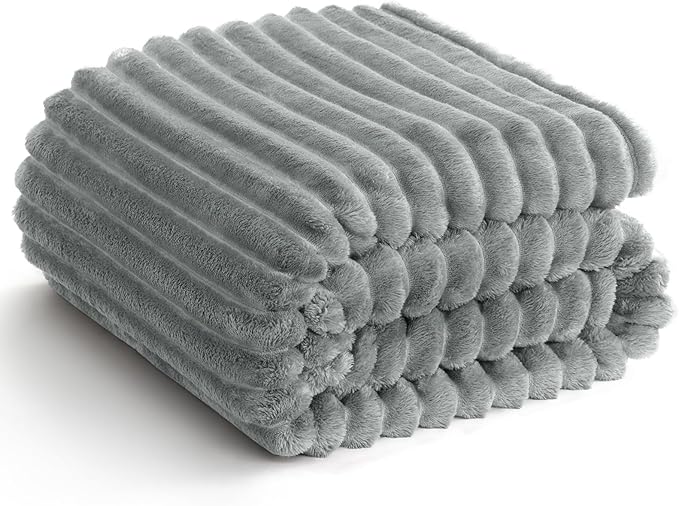 HIMEET Grey Ribbed Twin Blanket by Unknown