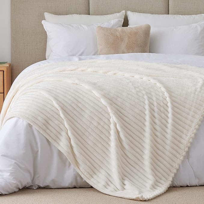 BEDELITE Full Size Blanket for Bed, 300GSM Soft & Warm Fleece Cream White - Image 2