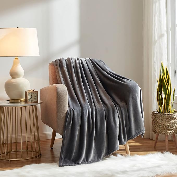 KMUSET Fleece Blanket Throw Size Dark Grey Lightweight Super Soft Cozy Fuzzy - Image 3