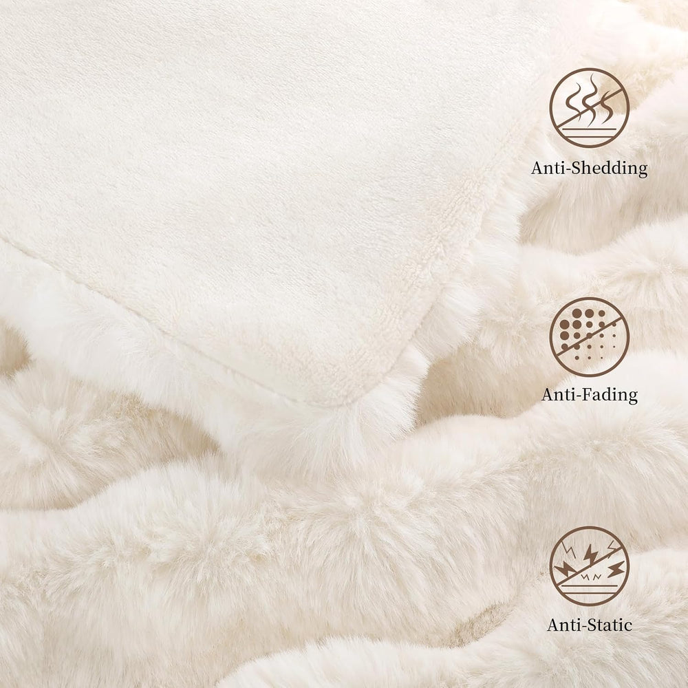 Faux Rabbit Fur Throw Blanket for Couch, Cream White Throw Blankets 50"x...