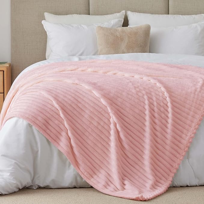 BEDELITE Full Size Blanket for Bed, 300GSM Soft & Warm Fleece Pink Blanket - Image 2
