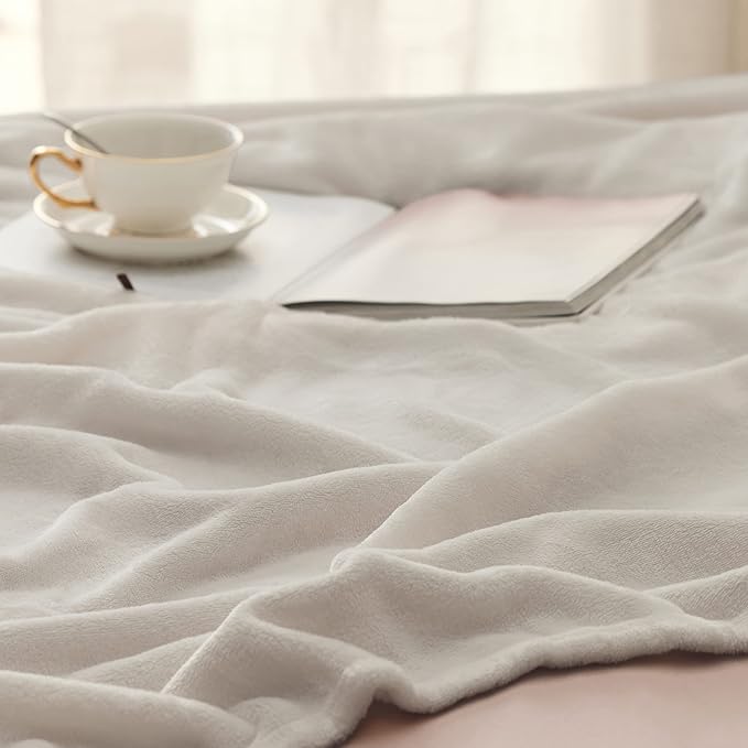 Bedsure Fleece Blanket Queen Blanket Linen - Image 5