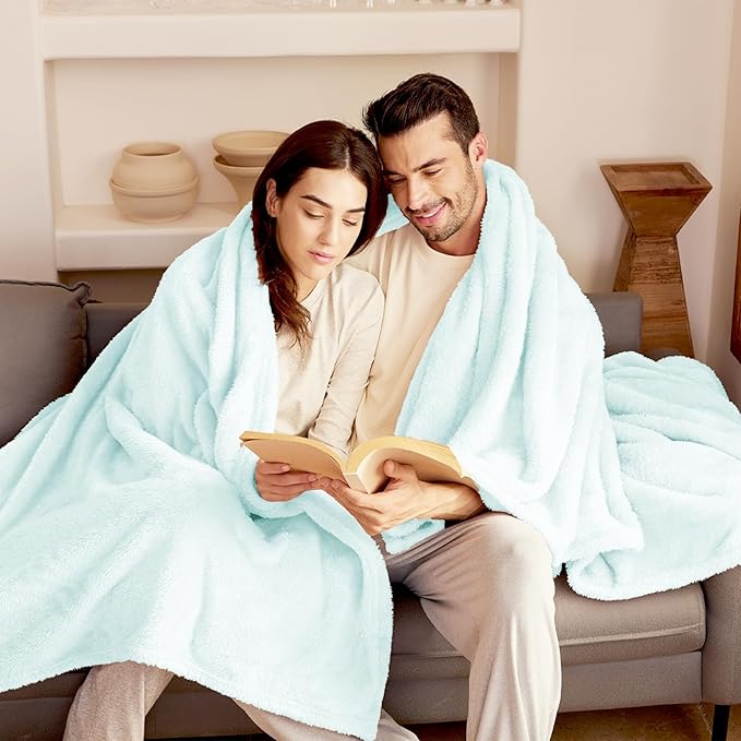 Exclusivo Mezcla Plush Fuzzy Fleece Throw Blanket Extra Large, Super Soft - Image 3