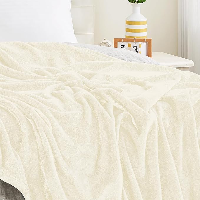 KMUSET Cream Fleece Blanket for Couch - Image 5