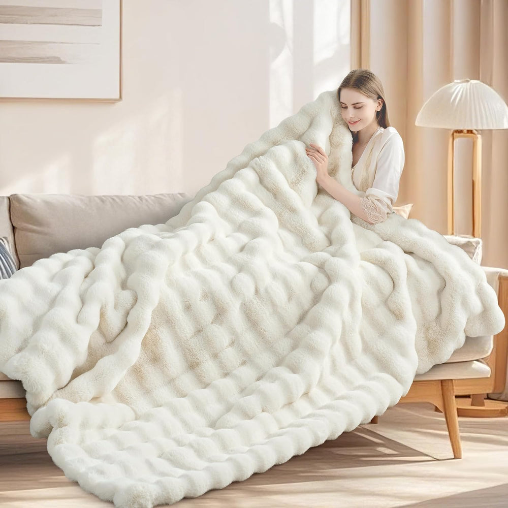 Luxury 1000GSM Faux Rabbit Fur Throw Blanket, Super Heavy Warm Cozy Blankets ...