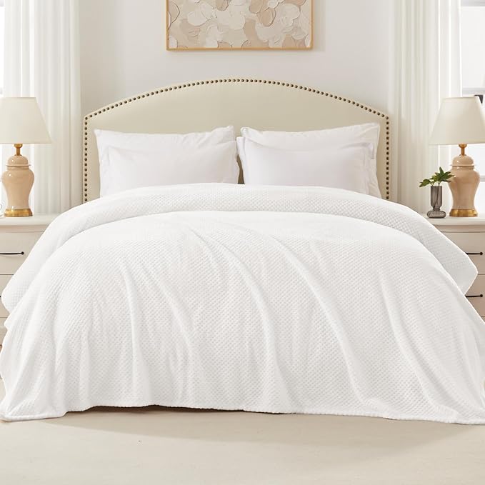 Exclusivo Mezcla Fleece Bed Blanket Queen Size, Super Soft and Warm Blankets - Image 3