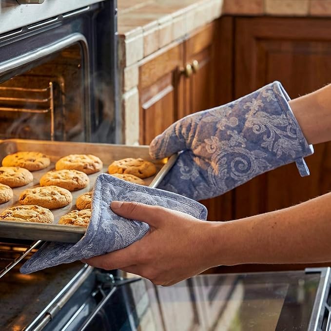Encasa XO Heat Resistant 100% Cotton Oven Glove & Potholder Set - Image 7