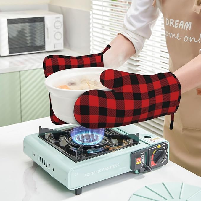 Buffalo Plaid Black and Red Oven Mitts and Pot Holders Set - Image 6