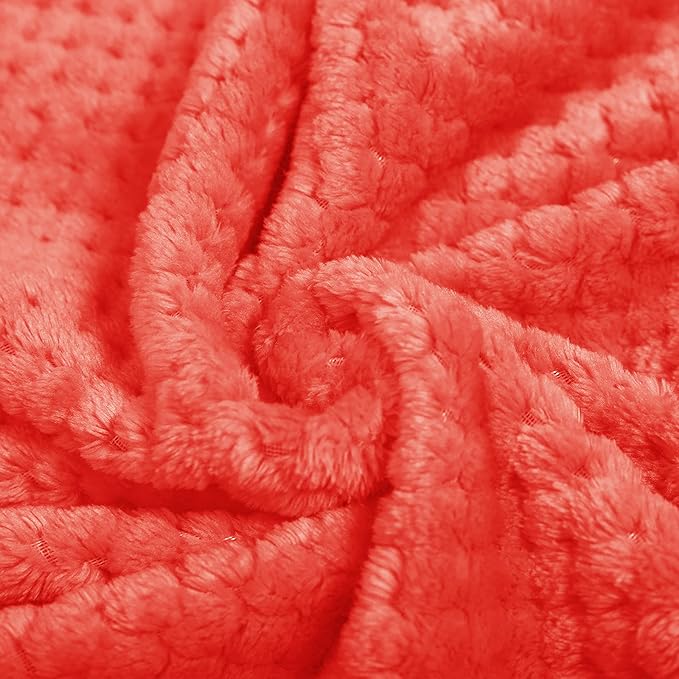 Exclusivo Mezcla Fleece Throw Blanket, Super Soft and Warm Blankets - Image 7