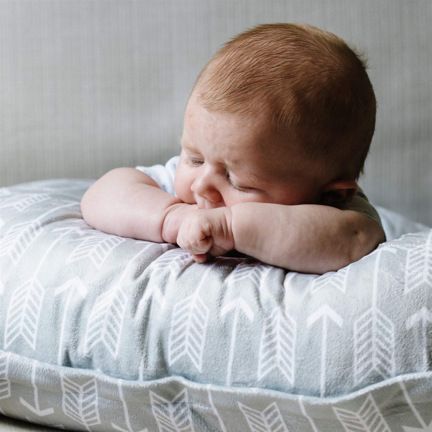 ALVABABY Minky Nursing Pillow Cover | Soft and Comfortable| Best for Breastfeeding Moms | Soft Fabric Fits Snug On Infant Nursing Pillows to Mothers While Breast Feeding MT-M01