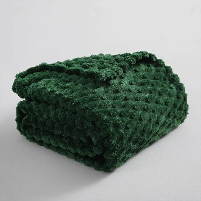 Puncuntex Dark Green Throw Blanket 60"×80" inches Fuzzy 3D Jacquard Decorative - Image 6