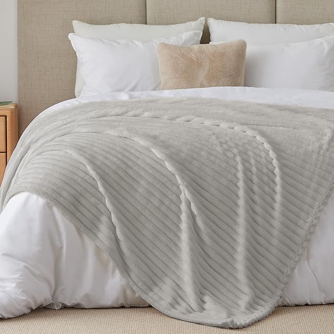 BEDELITE King Size Blanket for Bed, 300GSM Soft & Warm Fleece Blanket, - Image 7