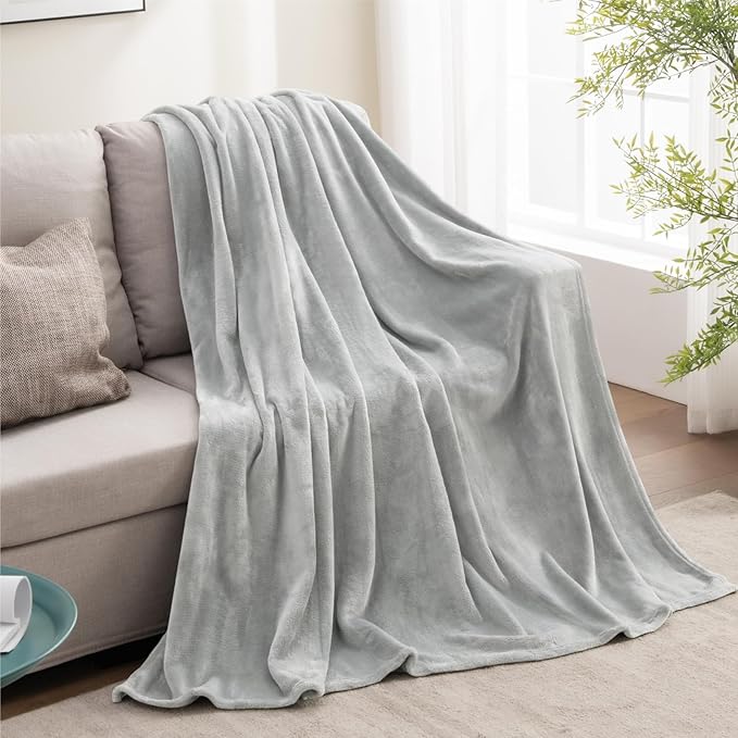 BEDELITE Fleece Blanket Light Grey Throw Blankets - Image 6