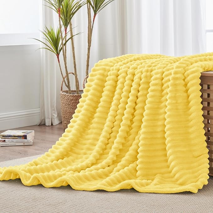 BEDELITE Twin Blanket for Couch & Bed, 300GSM Soft & Warm Fleece Blanket - Image 7