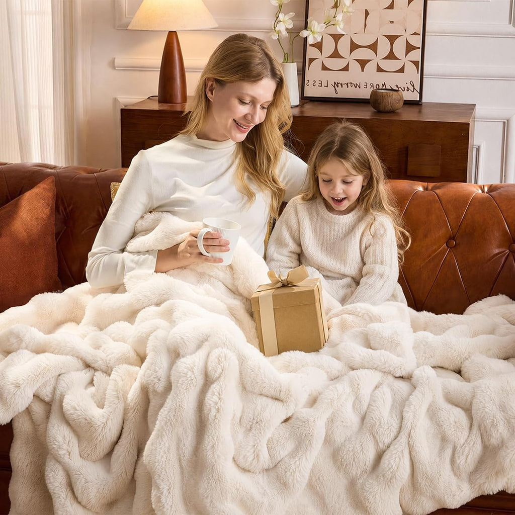 Cozy Bubble Faux Fur Twin Blanket for Couch, 60x80 Cream | Luxury Plush Fluffy Thick Blanket, Warm Soft Fuzzy Throw for Sofa Chair Bedroom and Living Room