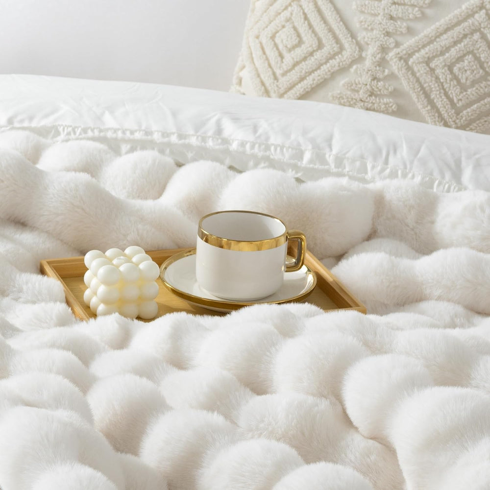 Luxury 1000GSM Faux Rabbit Fur Throw Blanket, Super Heavy Warm Cozy Blankets ...