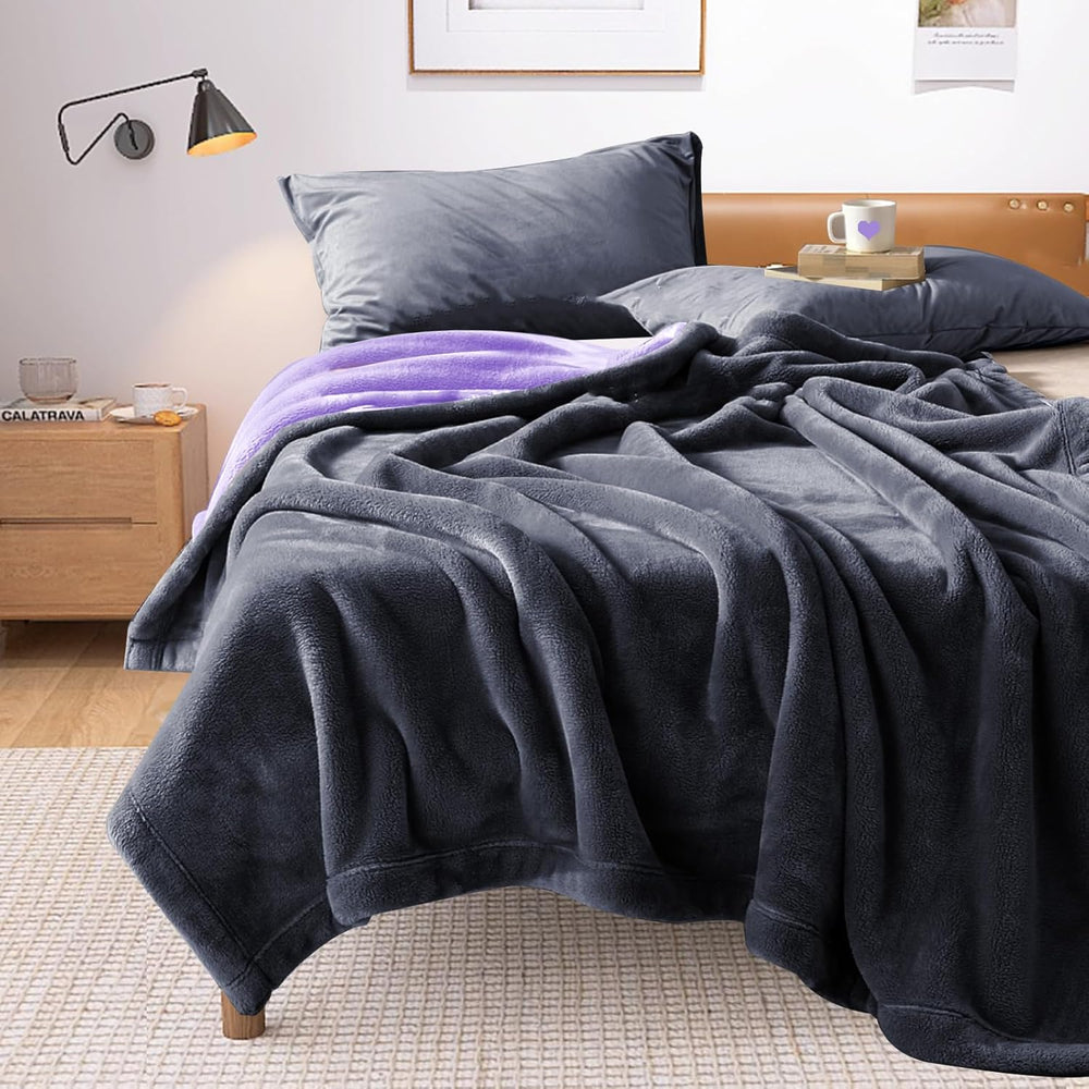 Reversible Waterproof Bed Blanket 90"x80", Stain & Leak Proof, ...