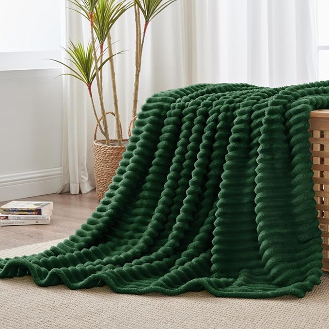 BEDELITE Twin Blanket for Couch & Bed, 300GSM Soft & Warm Fleece Blanket - Image 7