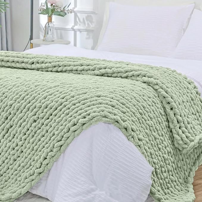 Bigacogo Chunky Knit Throw Blanket by Bigacogo