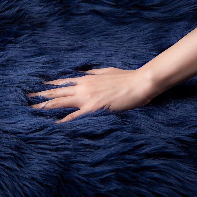 Ashler faux fur rug, Fluffy Shaggy Area Rug Ultra Soft 2.2 x 4 Feet Rectangle - Image 4