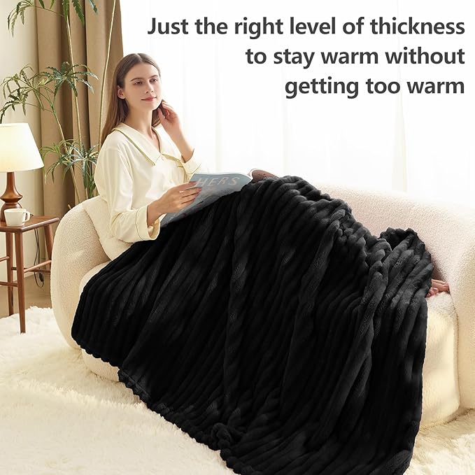 HIMEET Black Ribbed King Size Blanket - Image 3