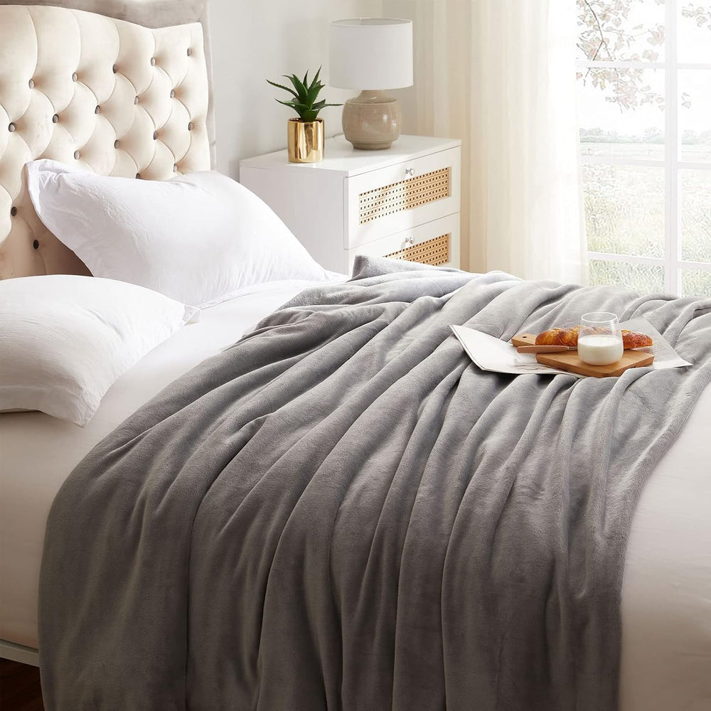 Fleece Blanket King Size Grey Lightweight Super Soft Cozy Luxury Bed Blanket ...