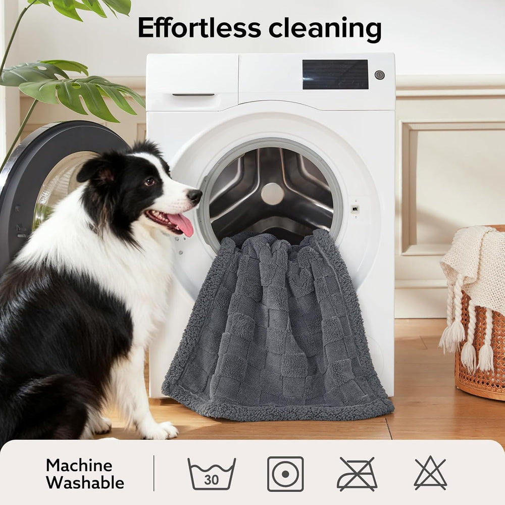 GASUR Waterproof Dog Blankets for Large Dogs, Dog Blanket for Couch Bed, Flee...