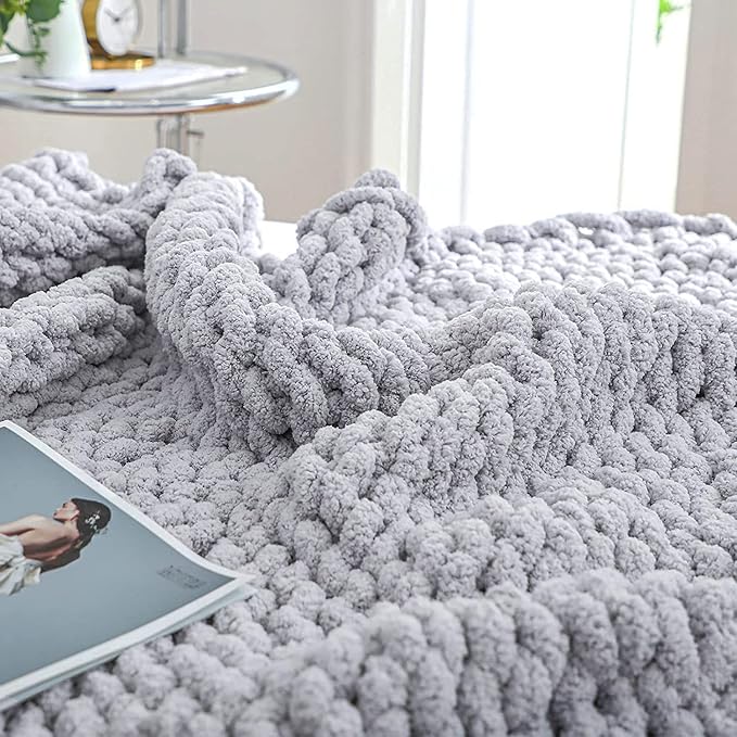 Bigacogo Chunky Knit Throw Blanket by Bigacogo