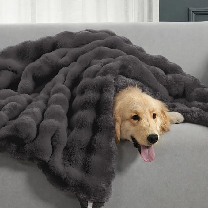 Cozy Bliss Faux Fur Bubble Throw