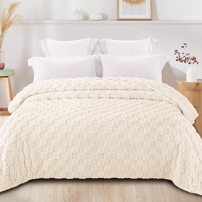 Exclusivo Mezcla Twin Size Flannel Fleece Blanket, Super Soft and Warm - Image 3