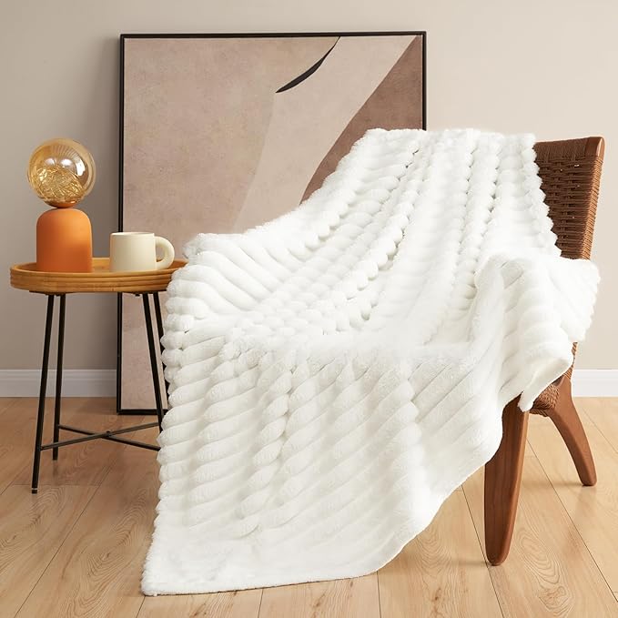 HIMEET Off White Ribbed Throw Blanket - Image 9