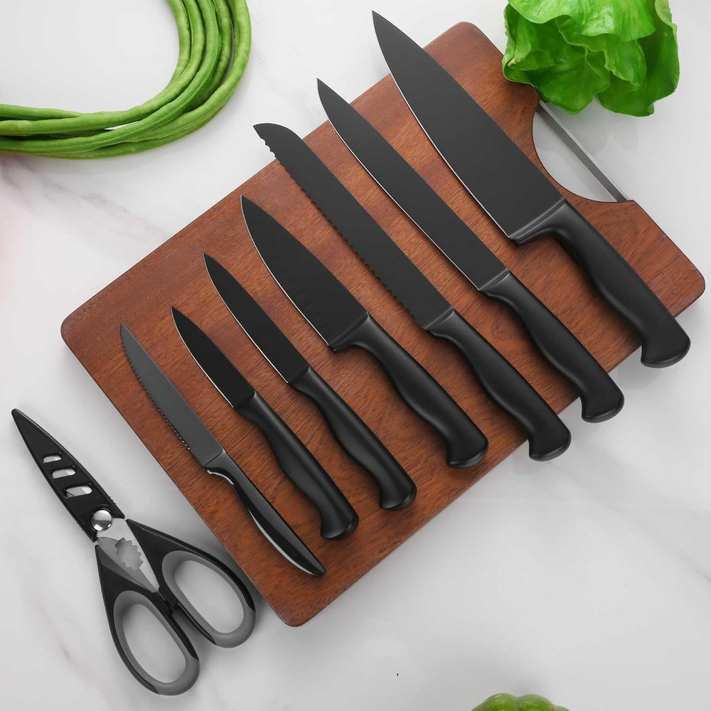 15-Piece Black Kitchen Knives Set, Knife Block Set with Built-In Sharpener