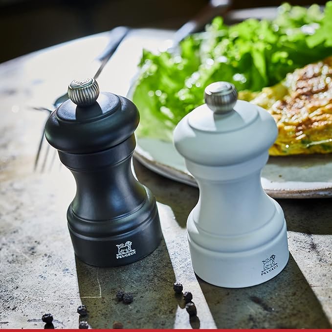 Peugeot Bistro Duo Manual Salt and Pepper Mill Set - Image 2
