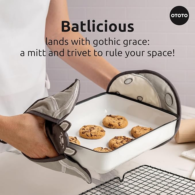 New - OTOTO Batlicious Oven Mitts and Pot Holders Sets - Heat Resistant Trivets - Image 2