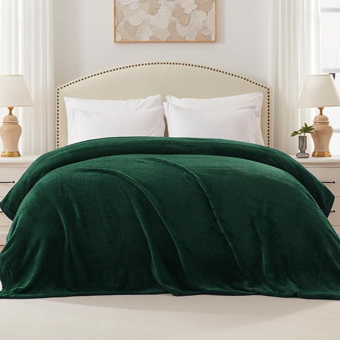 Exclusivo Mezcla Fleece Bed Blanket Queen Size, Super Soft and Warm Blankets - Image 3