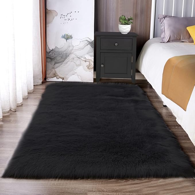 Latepis Black Fluffy Small Fur 3x4 Area Rug by Latepis