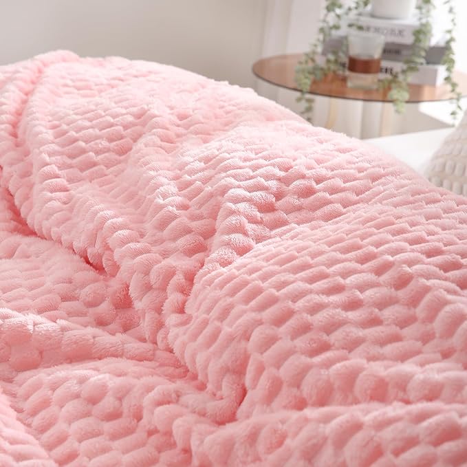 Puncuntex Light Pink Throw Blanket 108"×90" inches Fuzzy 3D Jacquard Decorative - Image 4