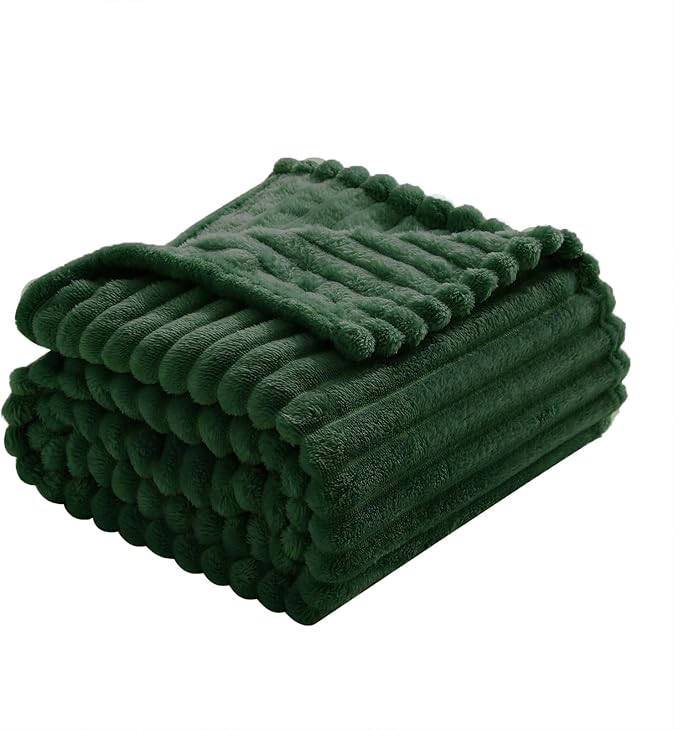 Green Fleece Throw Blanket 90”×90” - Image 5