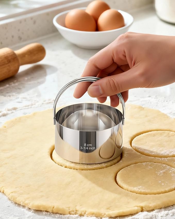 Biscuit Cutter Set with Handle, 3 Piece Stainless Steel Round Cookie Cutter Tool - Image 2