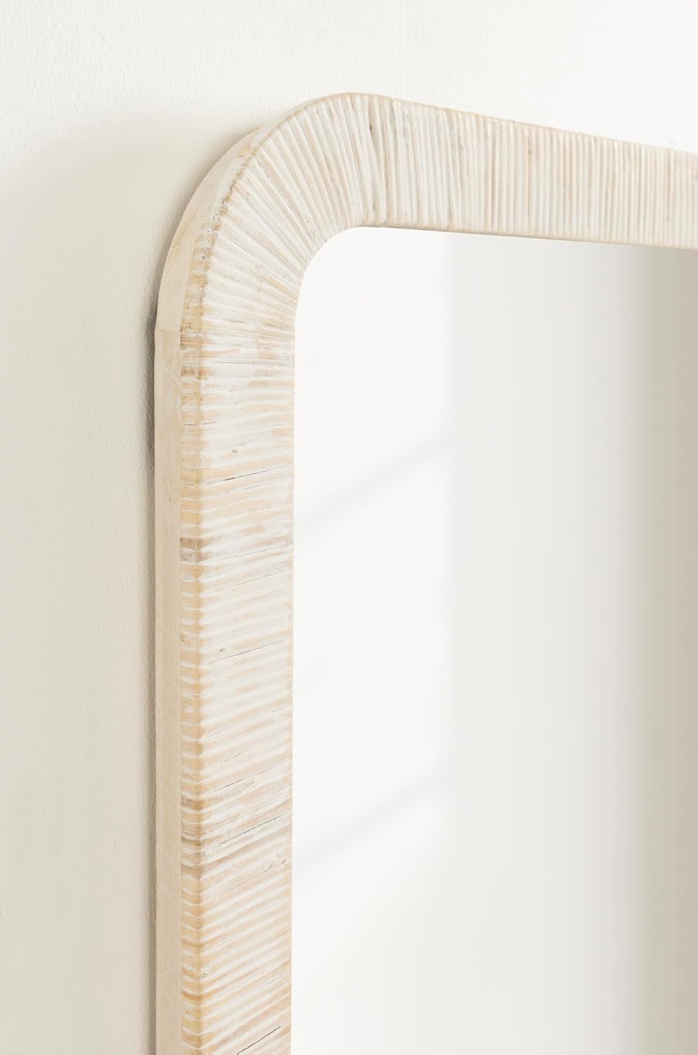 Kate and Laurel Rahfy Boho Rectangle Rattan Mirror; 24 x 36; White; Decorativ...