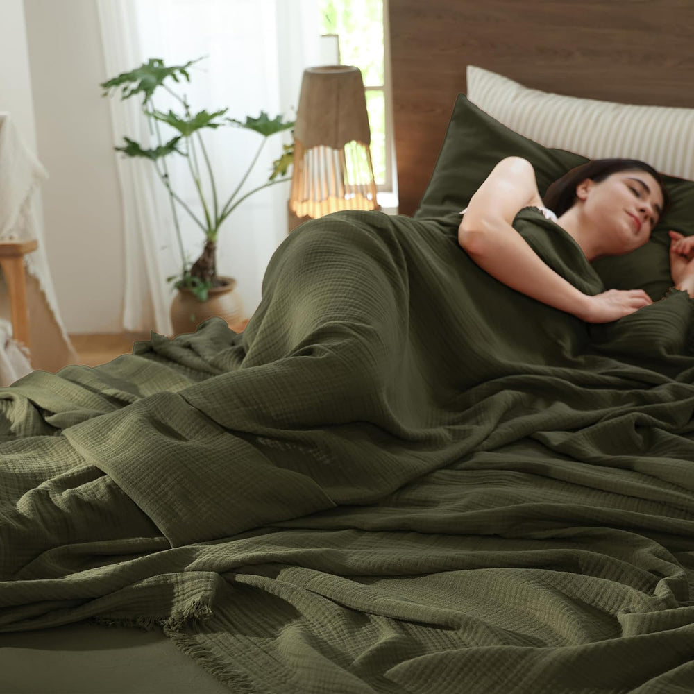 MooMee 100% Cotton Muslin Blanket, Fringed 4-Layer Gauze Bed Throw Blankets