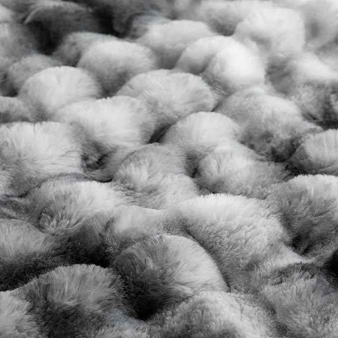 COOVA Faux Fur Throw Blanket for Couch, Cozy Soft and Fuzzy Plush Rabbit Fur - Image 5