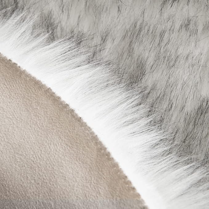 MIULEE Fluffy Rug Soft Shaggy Faux Fur Area Rug Luxury Plush Cloud Shape Carpet - Image 3