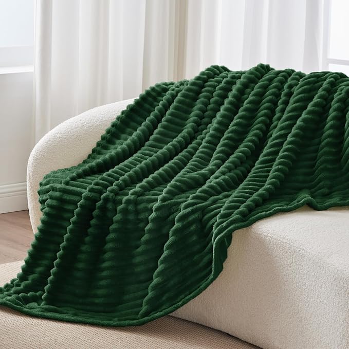 BEDELITE Twin Blanket for Couch & Bed, 300GSM Soft & Warm Fleece Blanket - Image 6