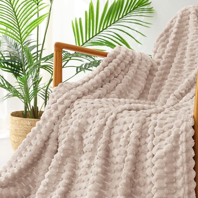 Exclusivo Mezcla Fleece California King Blanket - Image 5