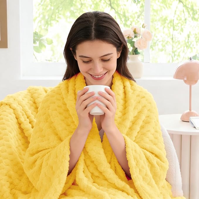 BEDELITE Fleece Blanket - Image 4