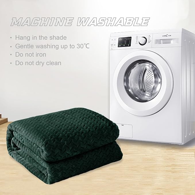 Exclusivo Mezcla Fleece King Size Blanket - Image 8